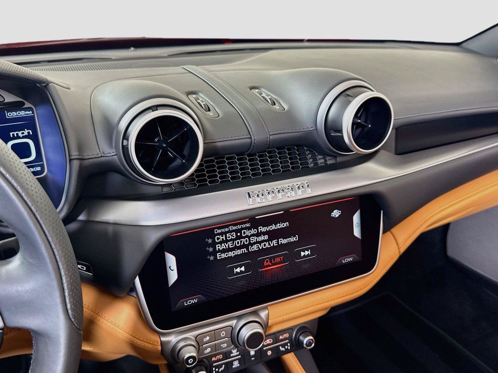 Used 2023 Ferrari Portofino M RWD image 18