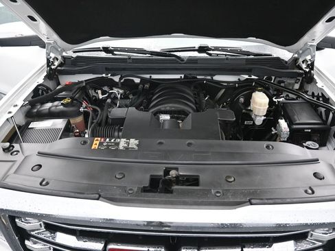 Used 2018 GMC Sierra 1500 SLT image 51