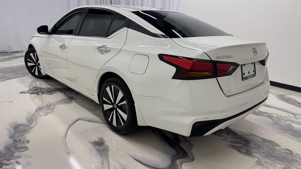 Used 2021 Nissan Altima 2.5 SV FWD image 6