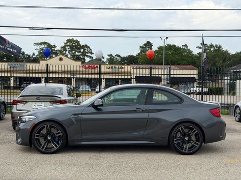 Used 2018 BMW M2 RWD image 10