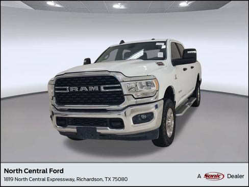 Used 2024 RAM 2500 Big Horn w/ Off Road Package AWD/4WD image 1