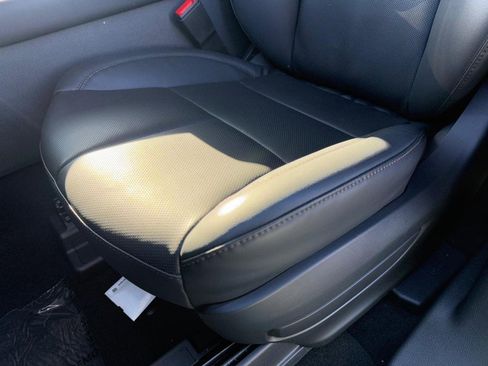 New 2026 Lincoln Aviator AWD image 22