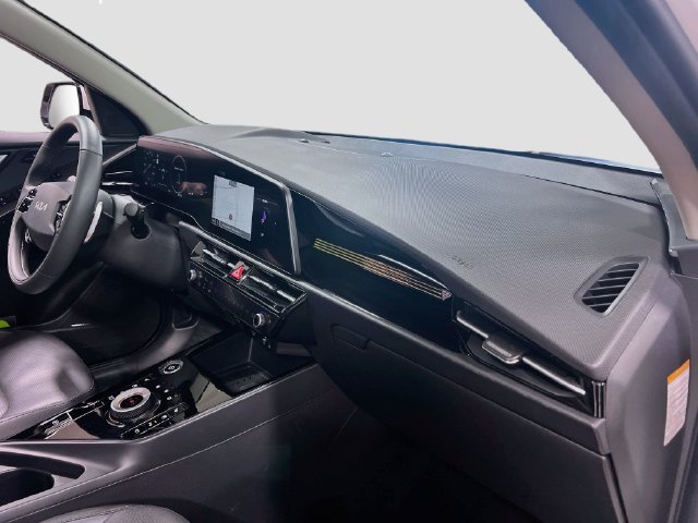 Certified 2023 Kia Niro Wave FWD image 31
