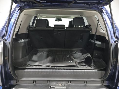 Used 2014 Toyota 4Runner SR5 Premium AWD/4WD image 4