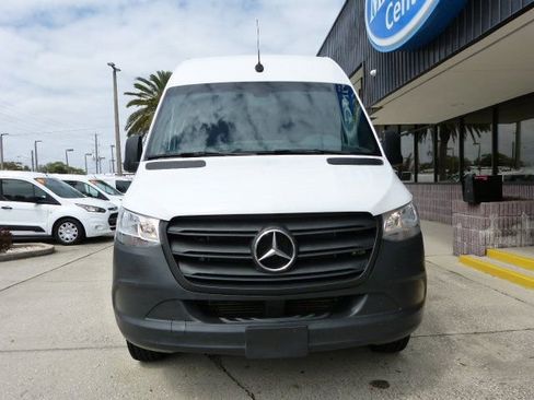 Used 2021 Mercedes-Benz Sprinter 1500 w/ Driver Convenience Package image 7