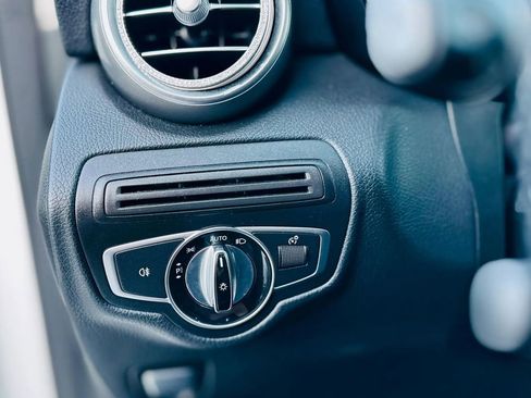 Used 2016 Mercedes-Benz GLC 300 image 9