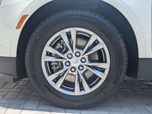 Used 2021 Cadillac XT5 Premium Luxury FWD image 10