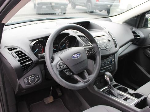 Used 2018 Ford Escape S FWD image 21