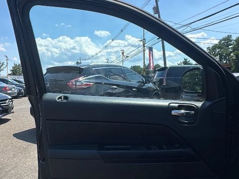 Used 2012 Jeep Compass Sport FWD image 8