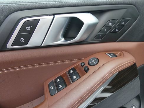 Used 2021 BMW X5 xDrive45e w/ Premium Package 2 AWD/4WD image 27
