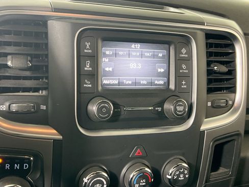 Used 2022 RAM 1500 Classic Warlock AWD/4WD image 14
