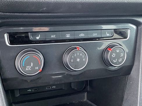 Used 2024 Volkswagen Tiguan S image 12