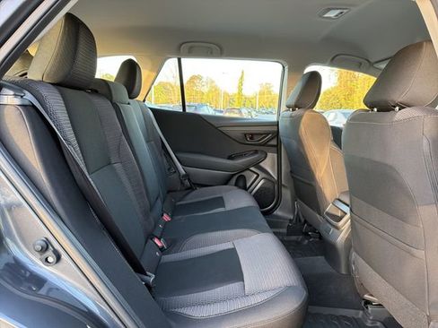 Used 2025 Subaru Outback AWD/4WD image 15