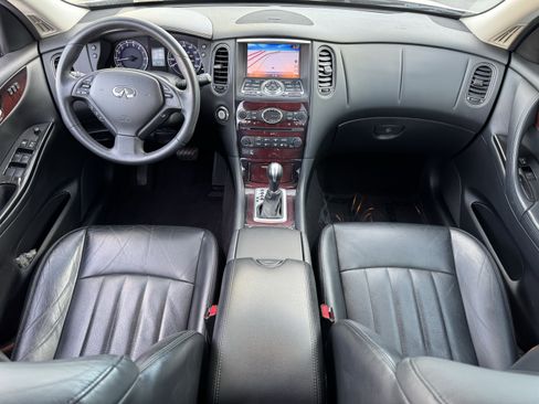 Used 2017 INFINITI QX50 2WD w/ Deluxe Touring Package image 32