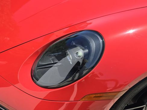 Used 2022 Porsche 911 Carrera GTS RWD image 8