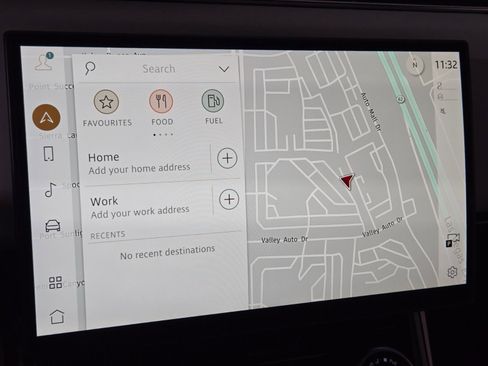 Used 2023 Land Rover Range Rover Sport SE Dynamic image 26