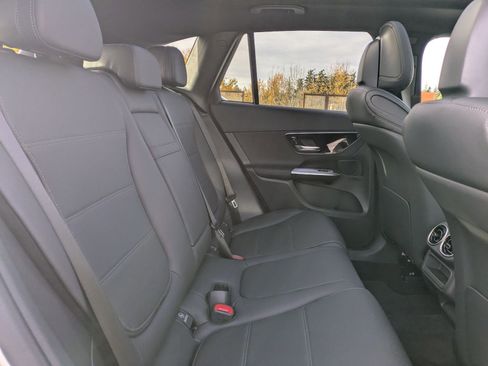 Used 2026 Mercedes-Benz GLC 300 4MATIC image 20