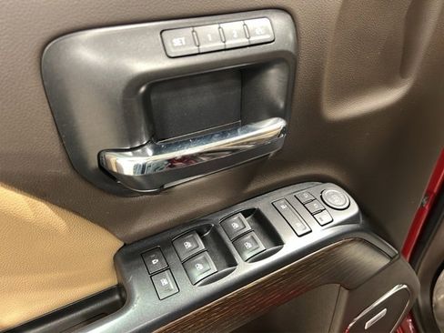 Used 2019 GMC Sierra 3500 Denali w/ Duramax Plus Package image 11