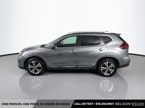 Used 2018 Nissan Rogue SL FWD image 8