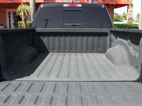 Used 2019 RAM 1500 Limited image 10