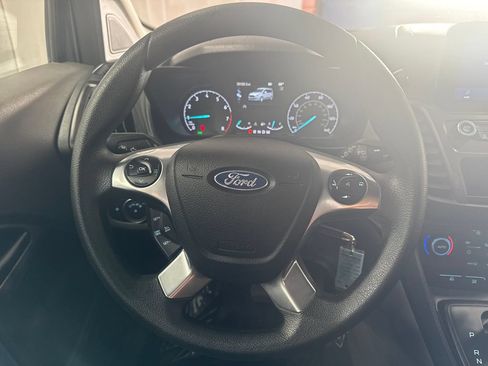 Certified 2022 Ford Transit Connect XLT FWD image 17