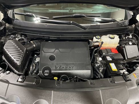 Certified 2022 Chevrolet Traverse Premier w/ Redline Edition image 30