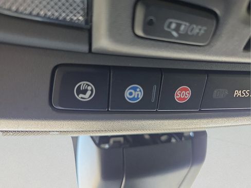 Used 2019 GMC Sierra 1500 Denali w/ Denali Ultimate Package image 21