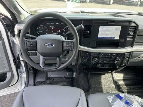 New 2025 Ford F350 XL w/ XL Chrome Package image 10