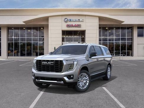 New 2026 GMC Yukon XL Denali w/ Advanced Technology Package RWD image 8
