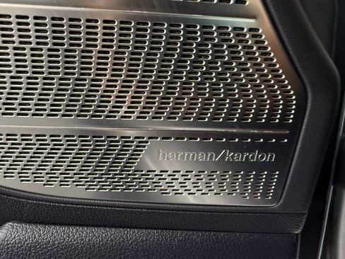 Used 2025 Hyundai Palisade Calligraphy AWD/4WD image 16