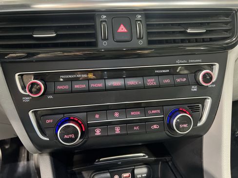 Used 2017 Kia Optima EX w/ Premium Package image 35