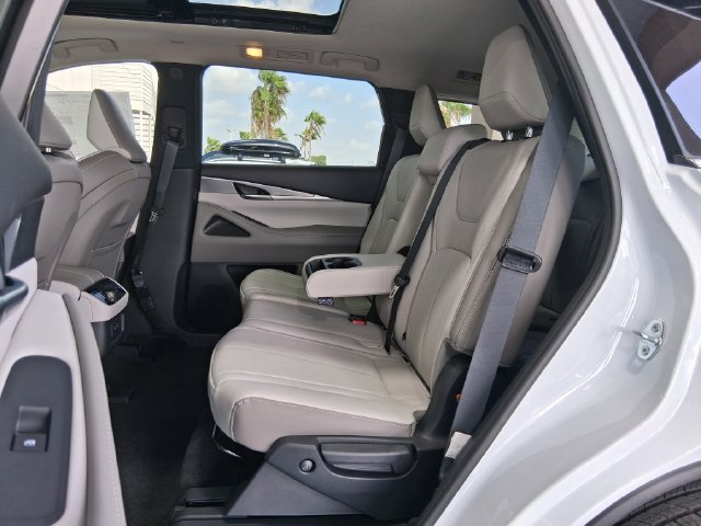 New 2027 INFINITI QX60 Pure w/ Cargo Package FWD image 22