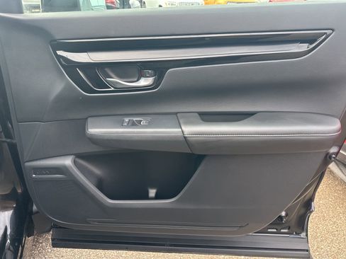 Used 2025 Honda CR-V EX-L image 39