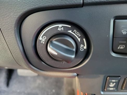 New 2026 Nissan Frontier PRO-4X w/ Pro Premium Package AWD/4WD image 31