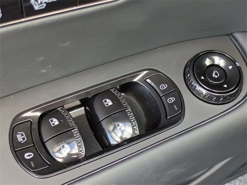 Certified 2026 Genesis G90 3.5T Prestige image 12