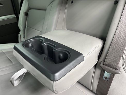 New 2026 GMC Sierra 2500 SLT w/ SLT Premium Package image 25