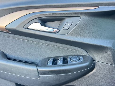 Used 2022 Chevrolet TrailBlazer ACTIV w/ Technology Package image 11