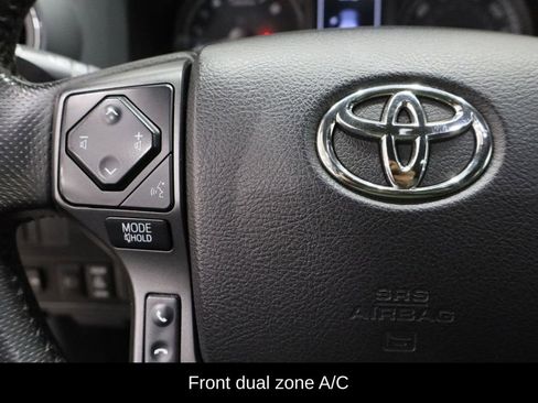 Used 2021 Toyota Tacoma TRD Off-Road w/ Technology Package image 8