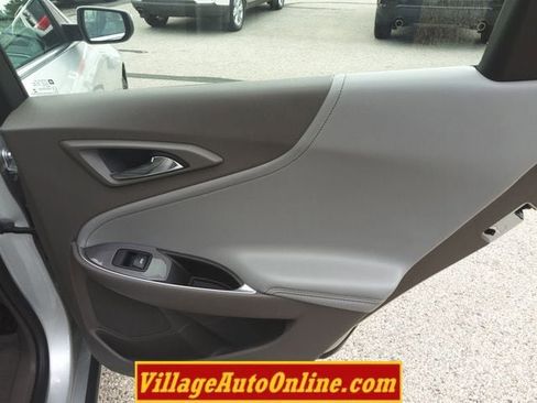 Used 2017 Chevrolet Malibu LT w/ Leather Package image 35