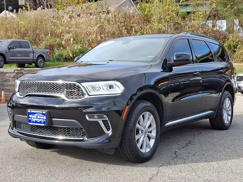 Used 2022 Dodge Durango SXT image 4