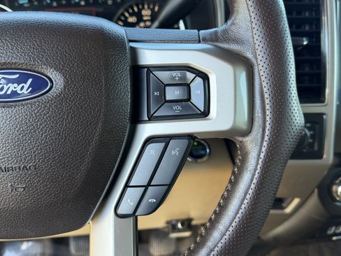 Used 2018 Ford F150 Lariat image 25