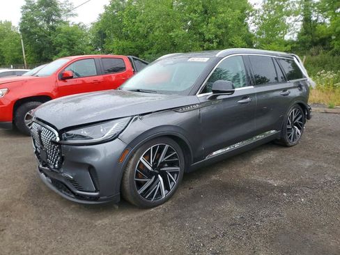 Used 2025 Lincoln Aviator Reserve w/ Equipment Group 201A AWD/4WD image 2