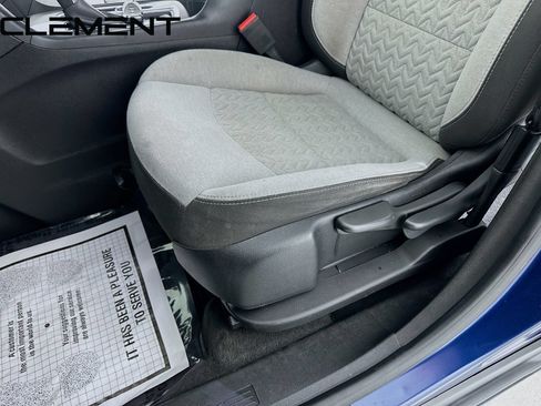 Used 2022 Chevrolet Equinox LS FWD image 27