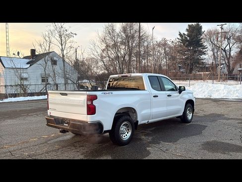 Used 2020 Chevrolet Silverado 1500 W/T w/ WT Value Package image 5