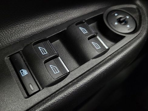 Used 2017 Ford Escape Titanium AWD/4WD image 27