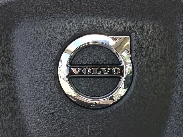 New 2026 Volvo XC40 B5 Core w/ Protection Package Premier AWD/4WD image 10