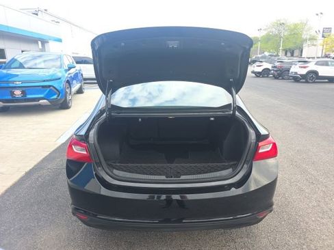 Used 2022 Chevrolet Malibu LS FWD image 28