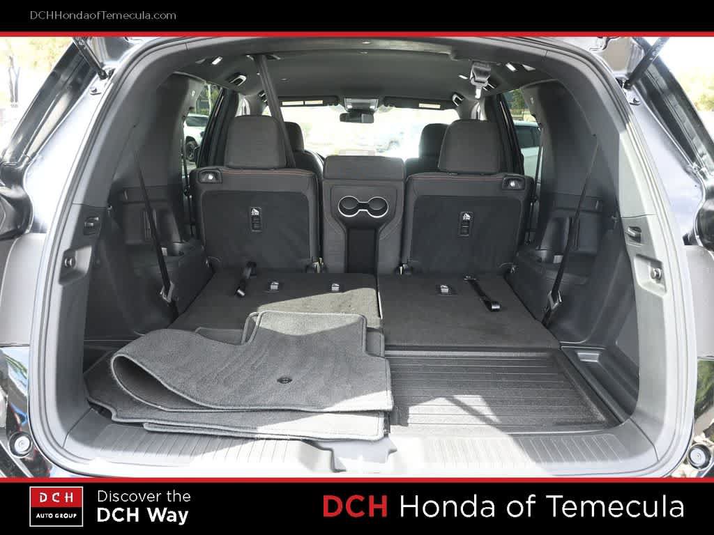 Certified 2025 Honda Pilot Sport image 23