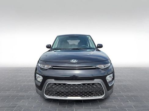 Used 2020 Kia Soul LX FWD image 2
