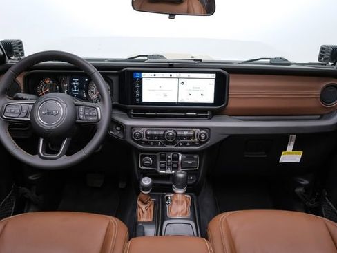 Used 2024 Jeep Wrangler Unlimited Sport AWD/4WD image 13